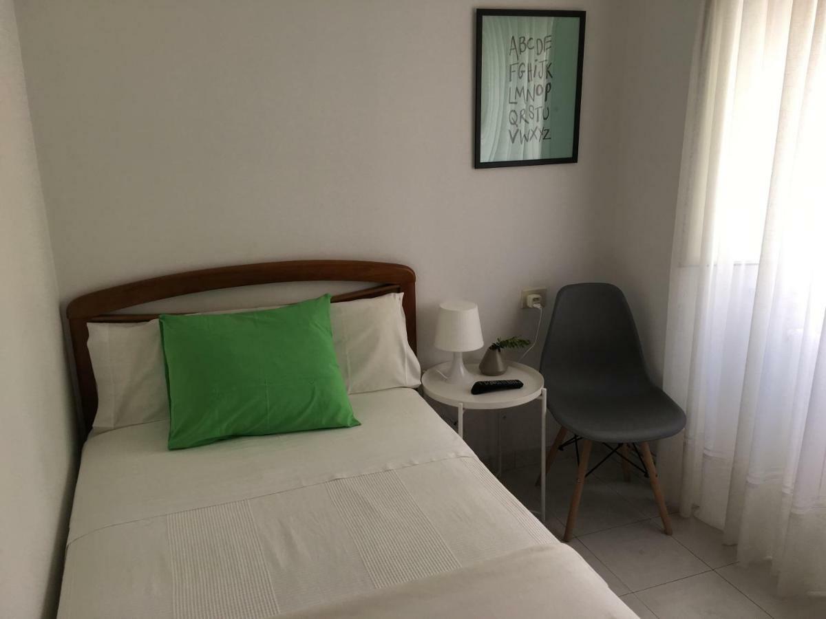 Pension Rosalia De Castro Hotell Foz Exteriör bild