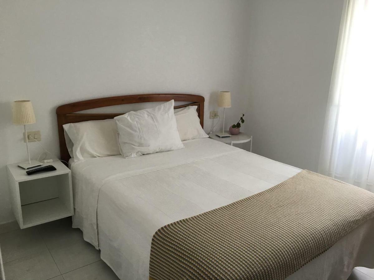 Pension Rosalia De Castro Hotell Foz Exteriör bild